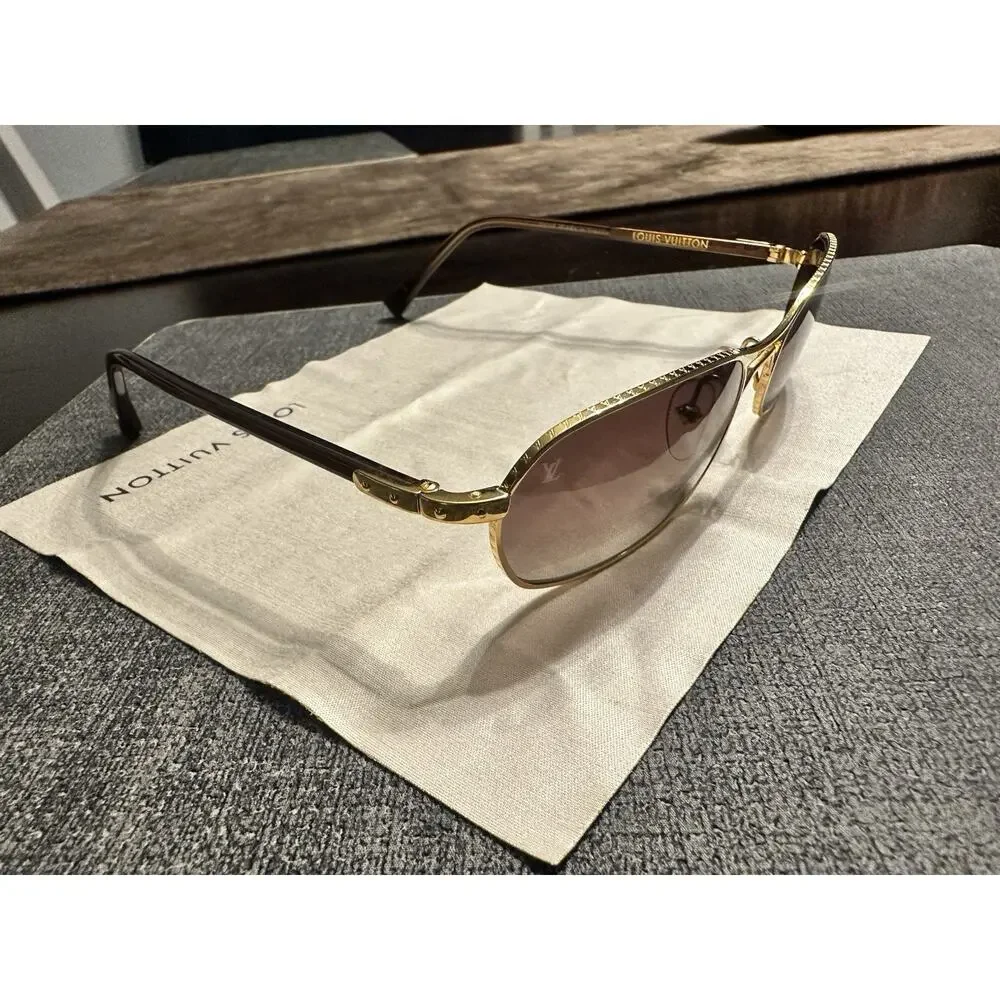 Louis Vuitton authentic louis